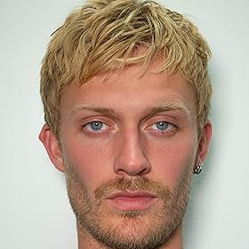 Freddie Dennis