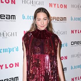 Este Haim