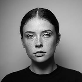 Mia Tomlinson
