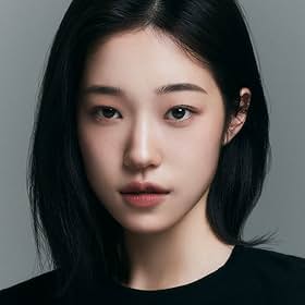 Go to Roh Yoon-seo