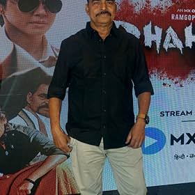 Go to Sayaji Shinde
